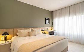 The Hub Urban Hotel